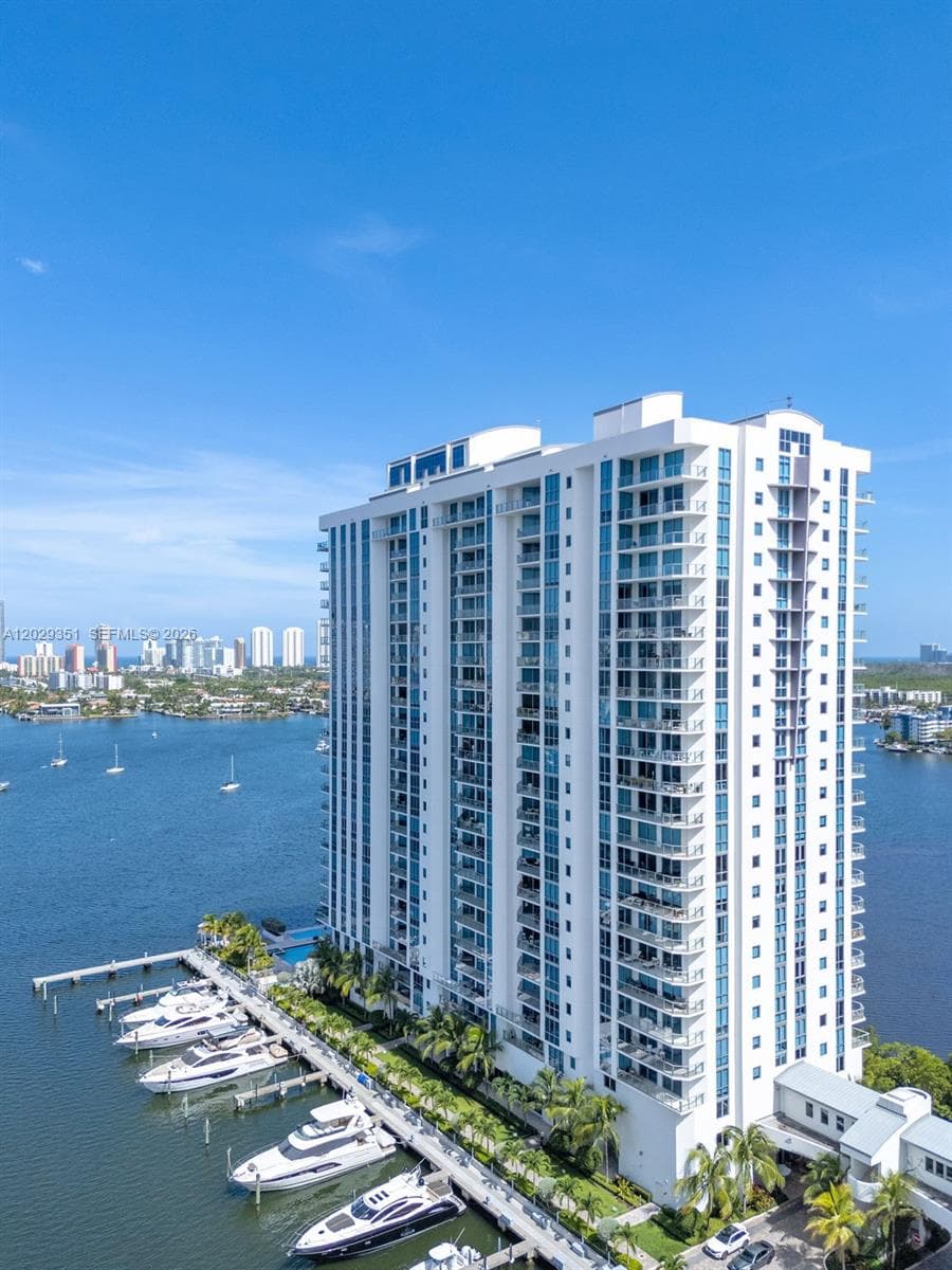 17111 BISCAYNE BL # 506, North Miami Beach, FL 33160 — zdjęcie 3