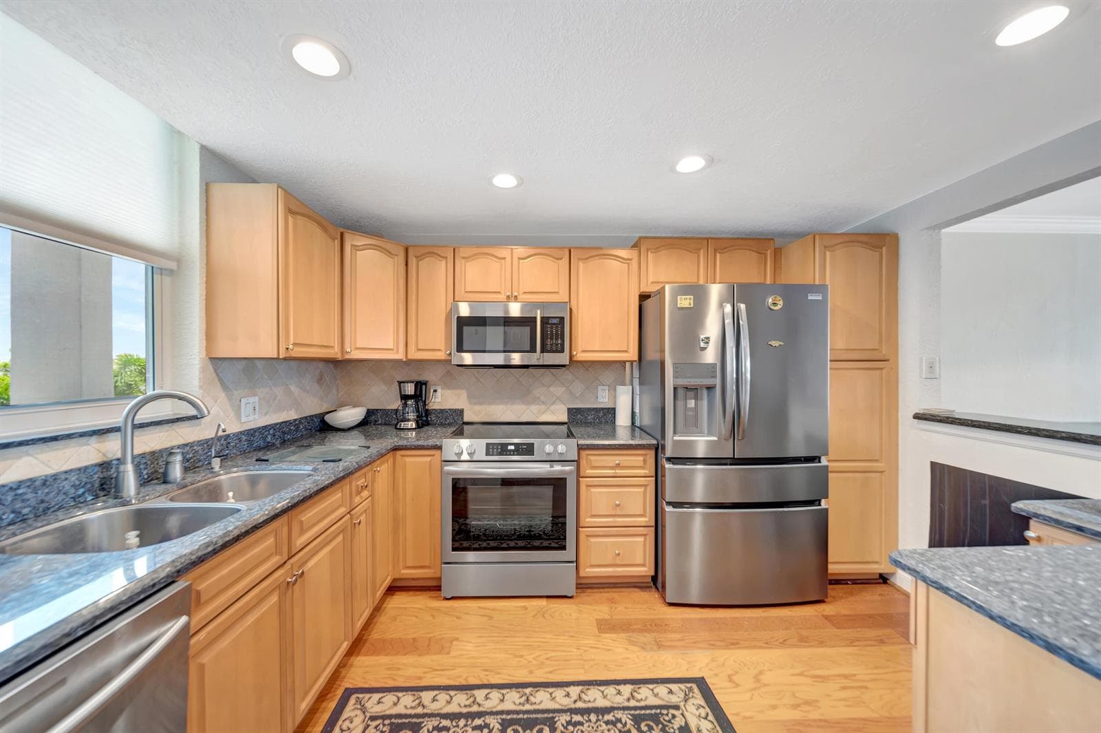 3100 NE 49 Street # 403, Fort Lauderdale, FL 33308 — zdjęcie 4