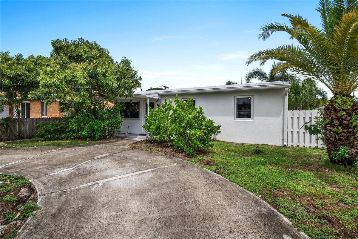 727 Bunker Road, West Palm Beach, FL 33405 — zdjęcie 2