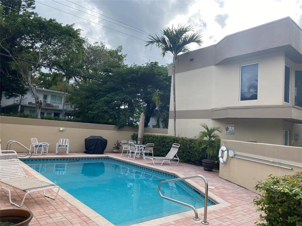 101 SE 15th Avenue # E, Fort Lauderdale, FL 33301 — zdjęcie 2