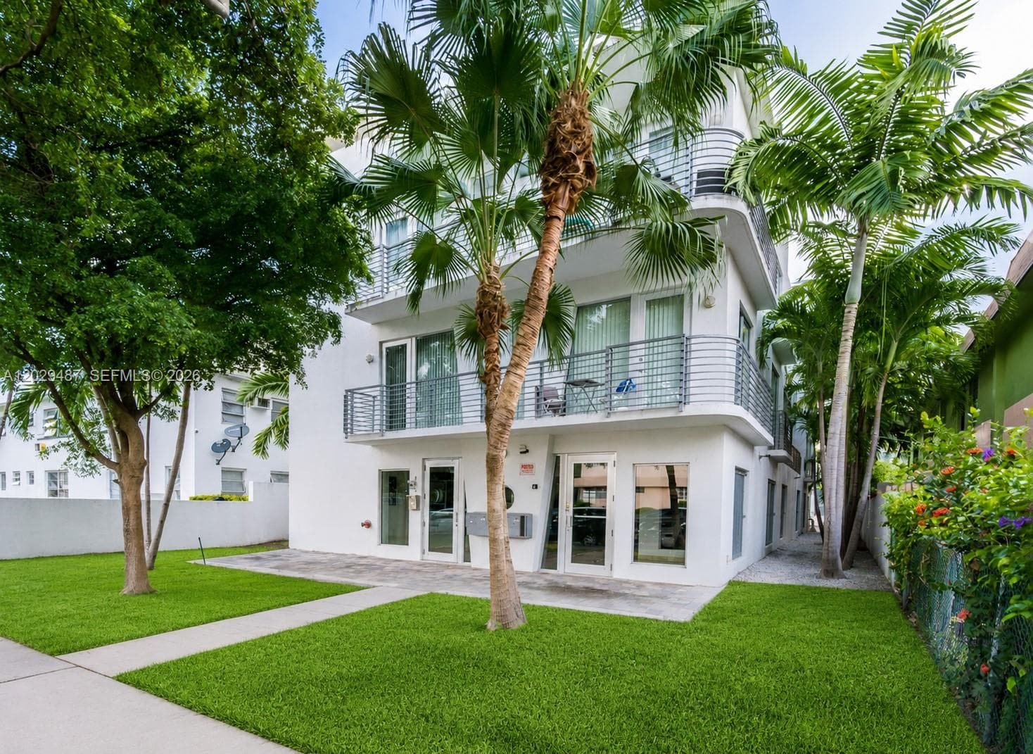 945 Michigan Ave # 5, Miami Beach, FL 33139 — zdjęcie 2