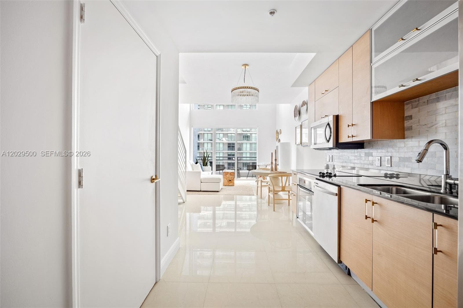 60 SW 13th St # 3414, Miami, FL 33130 — zdjęcie 3