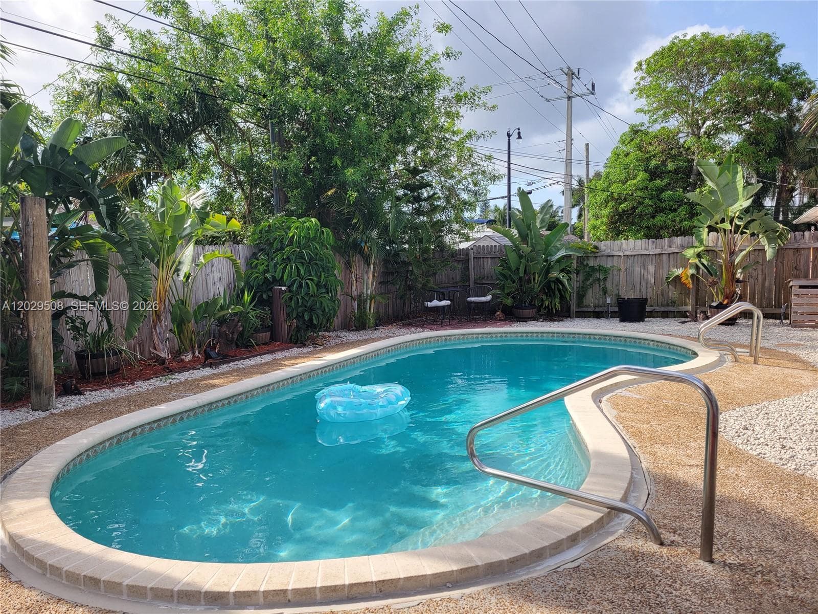 2560 NE 8th Ter, Pompano Beach, FL 33064 — zdjęcie 2