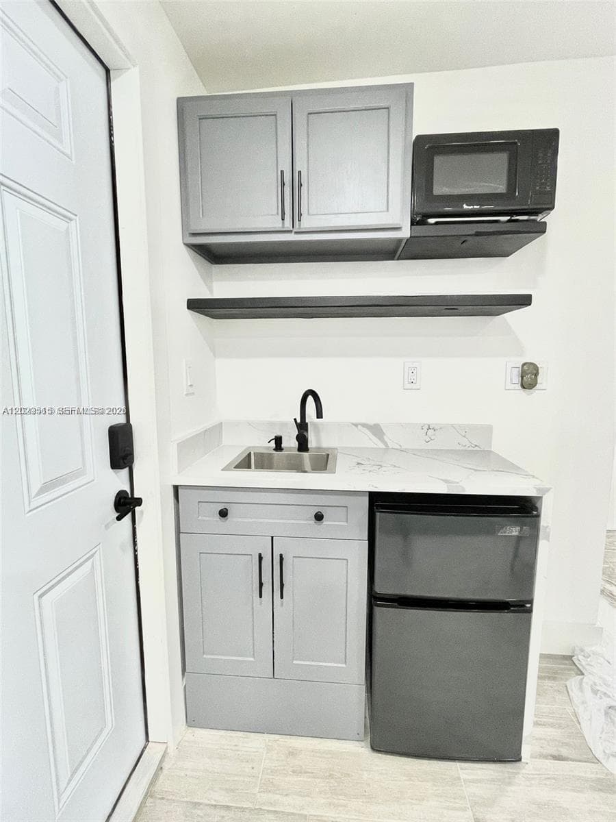 170 NE 60th St # EFFICENCY, Oakland Park, FL 33334 — zdjęcie 5