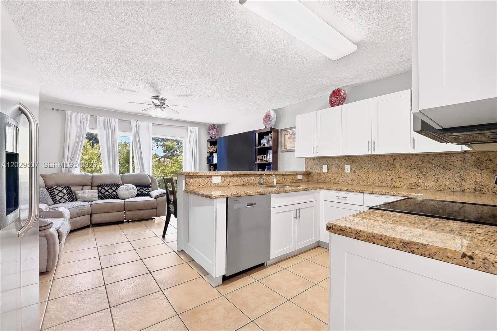 6124 NW 40th St, Coral Springs, FL 33067 — zdjęcie 3