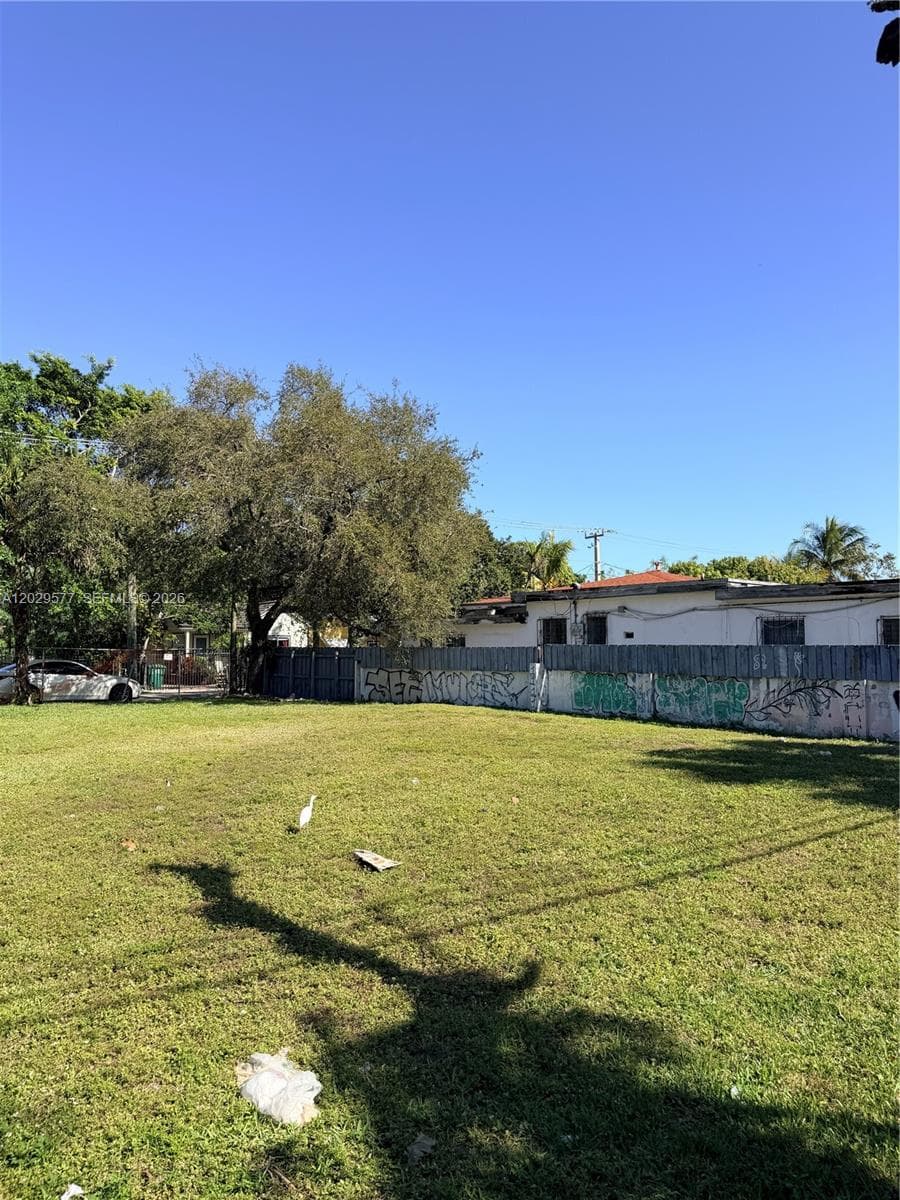 5455 NE 3rd Ave, Miami, FL 33137 — zdjęcie 3