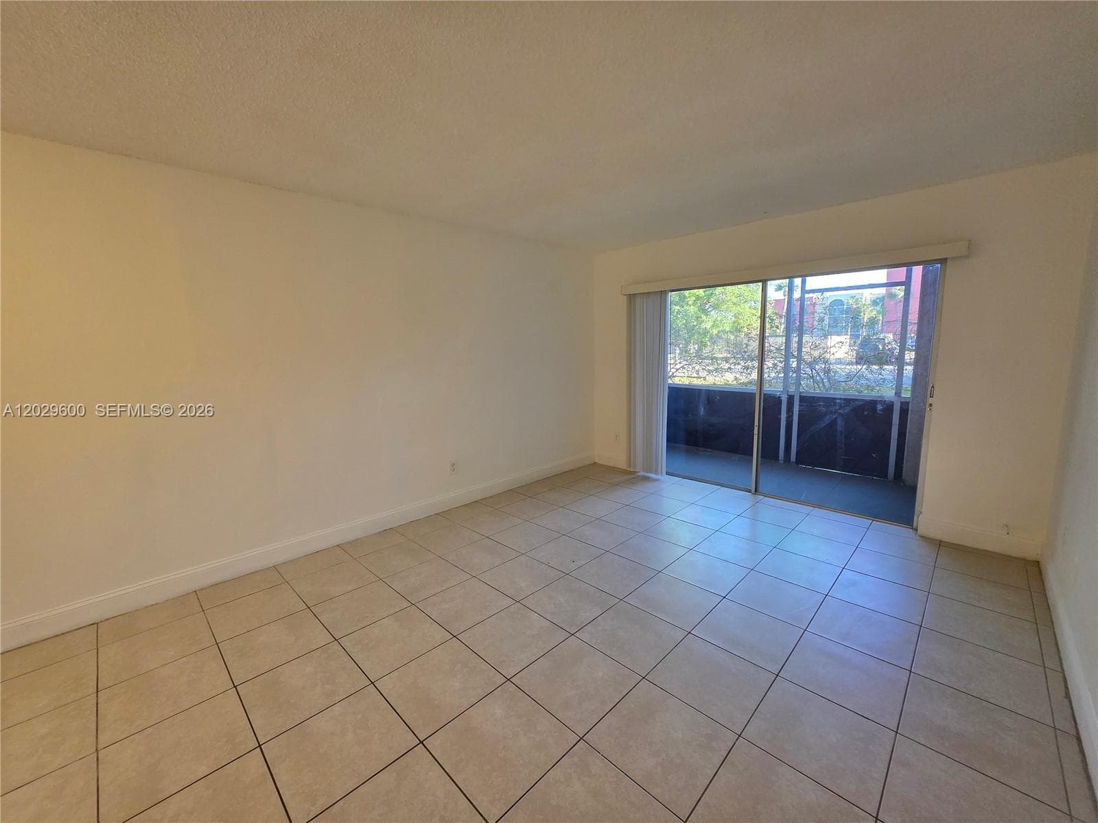 2800 NW 56th Ave # F104, Lauderhill, FL 33313 — zdjęcie 3