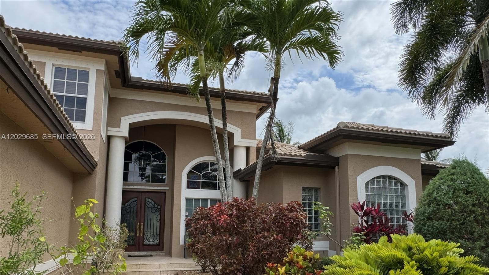 10445 Canterbury Ct, Davie, FL 33328 — zdjęcie 2