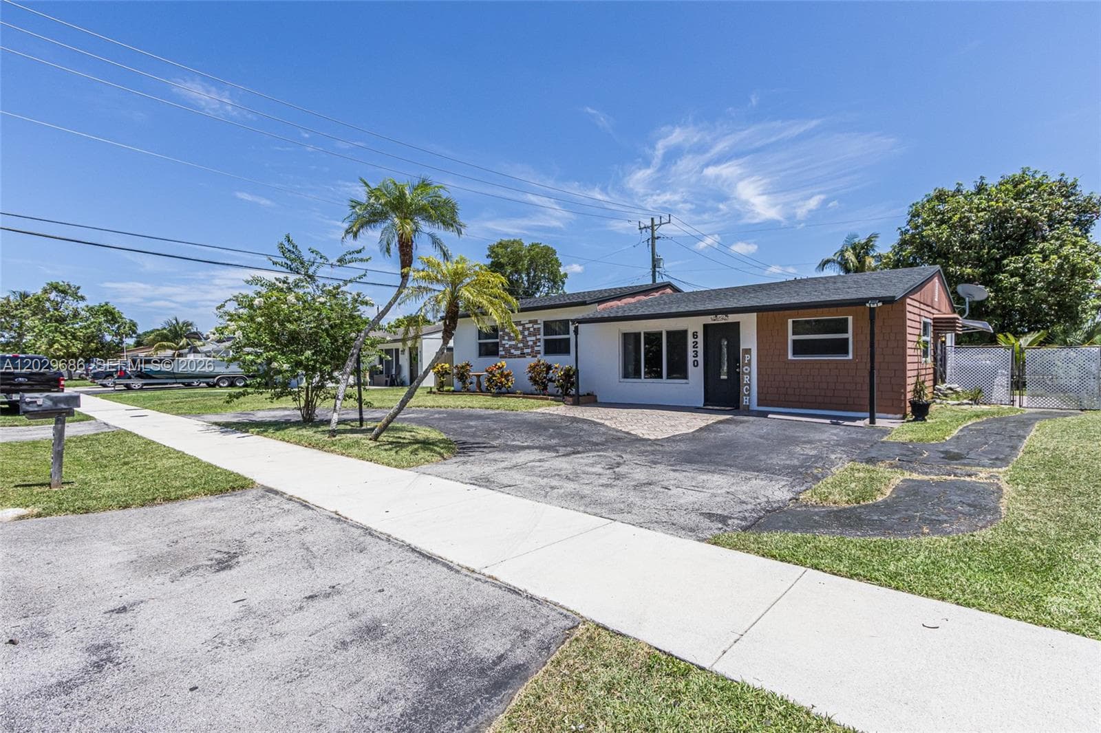 6230 SW 16th Ct, North Lauderdale, FL 33068 — zdjęcie 2