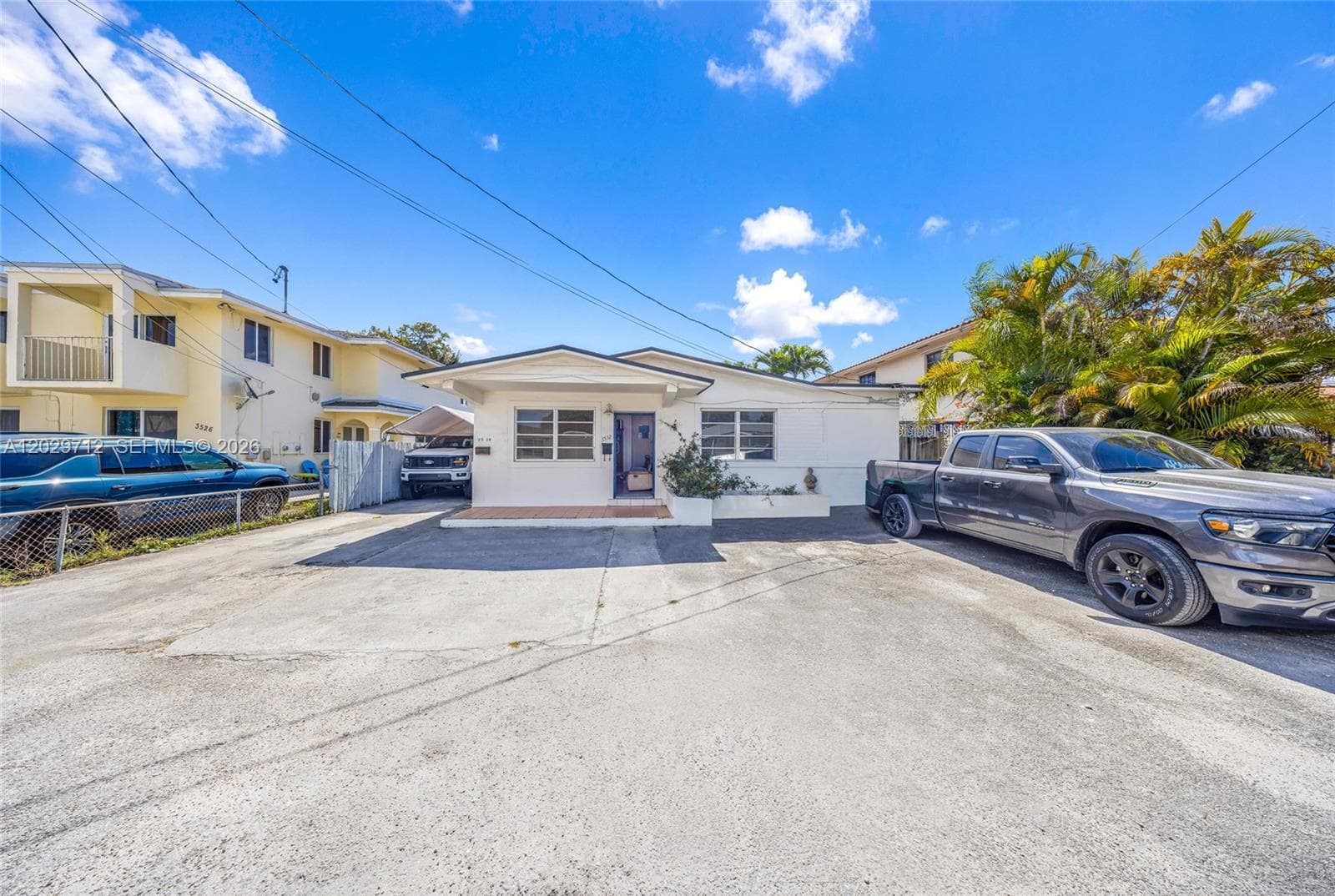 3532 NW 4th Ter, Miami, FL 33125 — zdjęcie 2