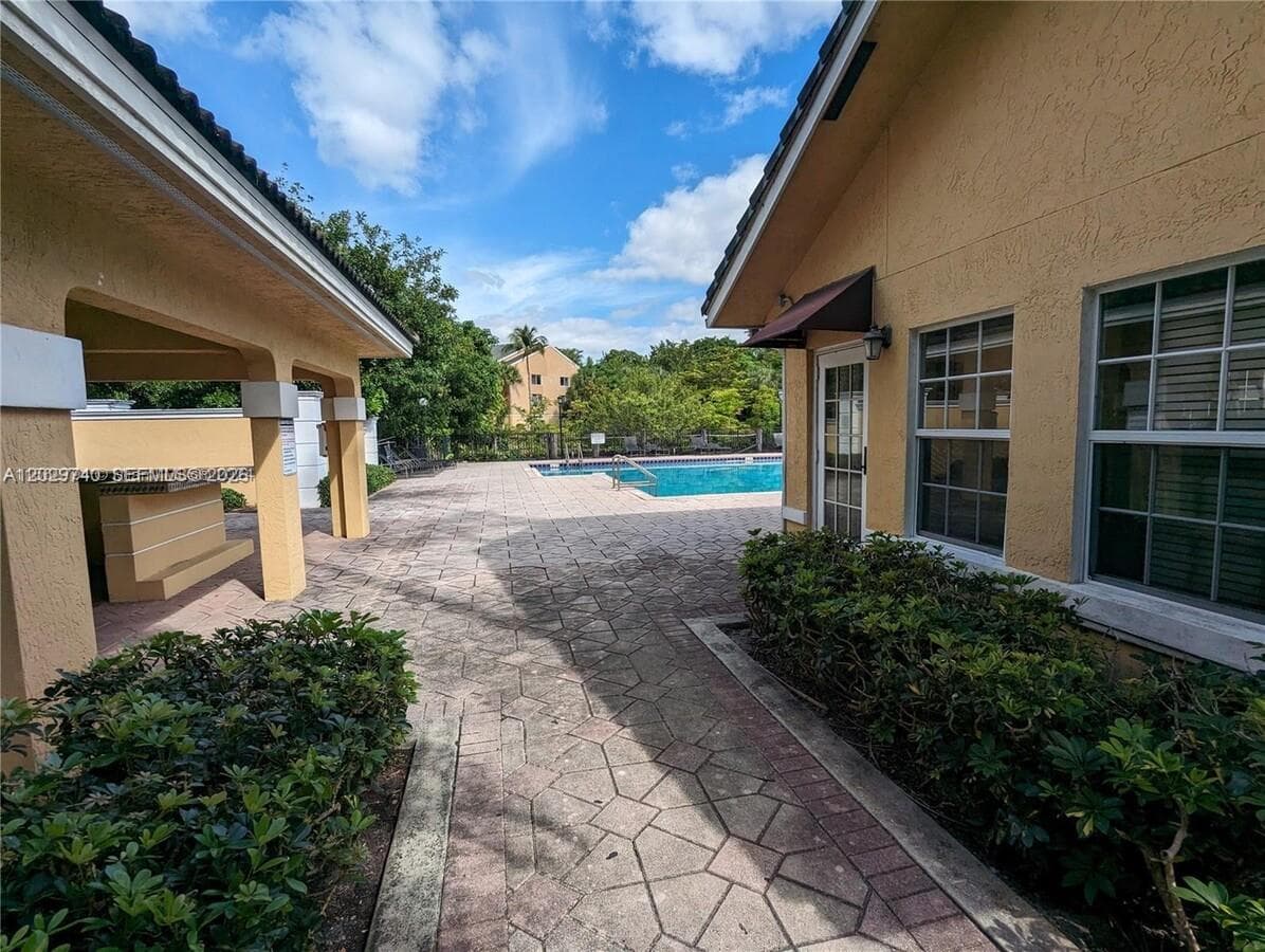 4055 W Mcnab Rd # H112, Pompano Beach, FL 33069 — zdjęcie 2