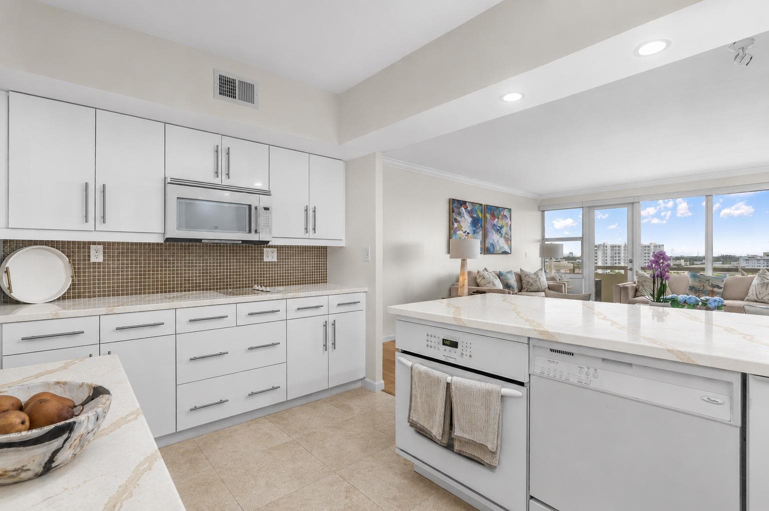 3200 NE 36th Street # 806, Fort Lauderdale, FL 33308 — zdjęcie 2