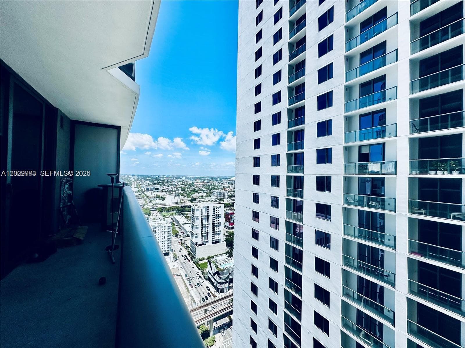 55 SW 9th St # 3409, Miami, FL 33130 — zdjęcie 3
