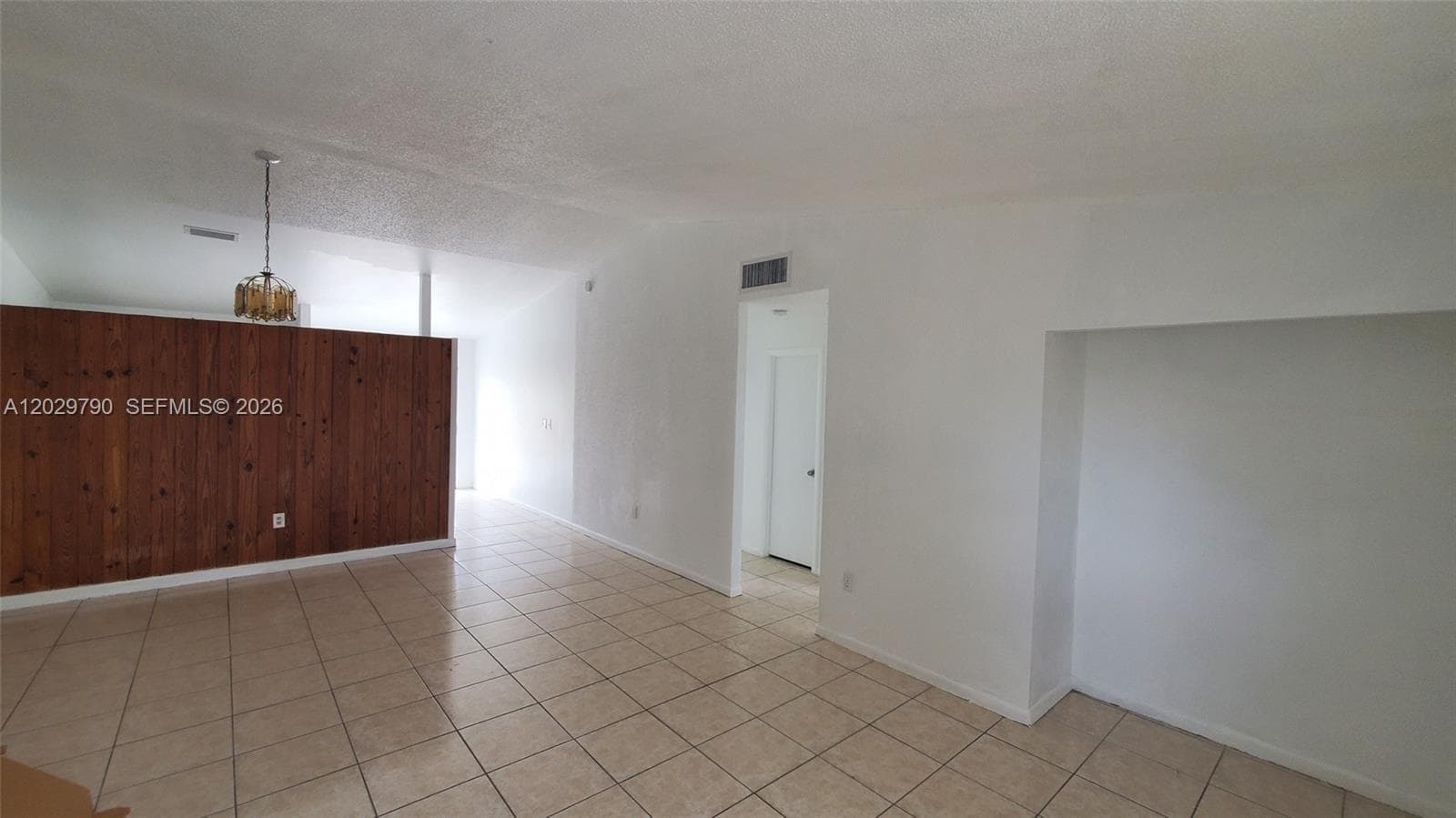 18047 NW 41ST PL # 0, Miami, FL 33055 — zdjęcie 2