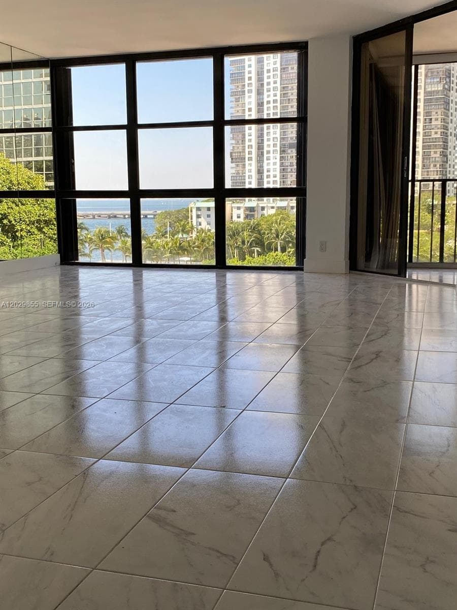 1925 Brickell Ave # D610, Miami, FL 33129 — zdjęcie 5