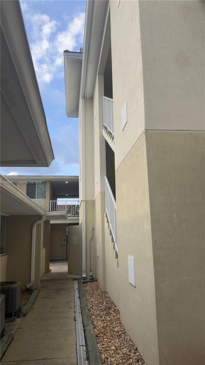 1025 SW 7th Ave # 6, Miami, FL 33130 — zdjęcie 3