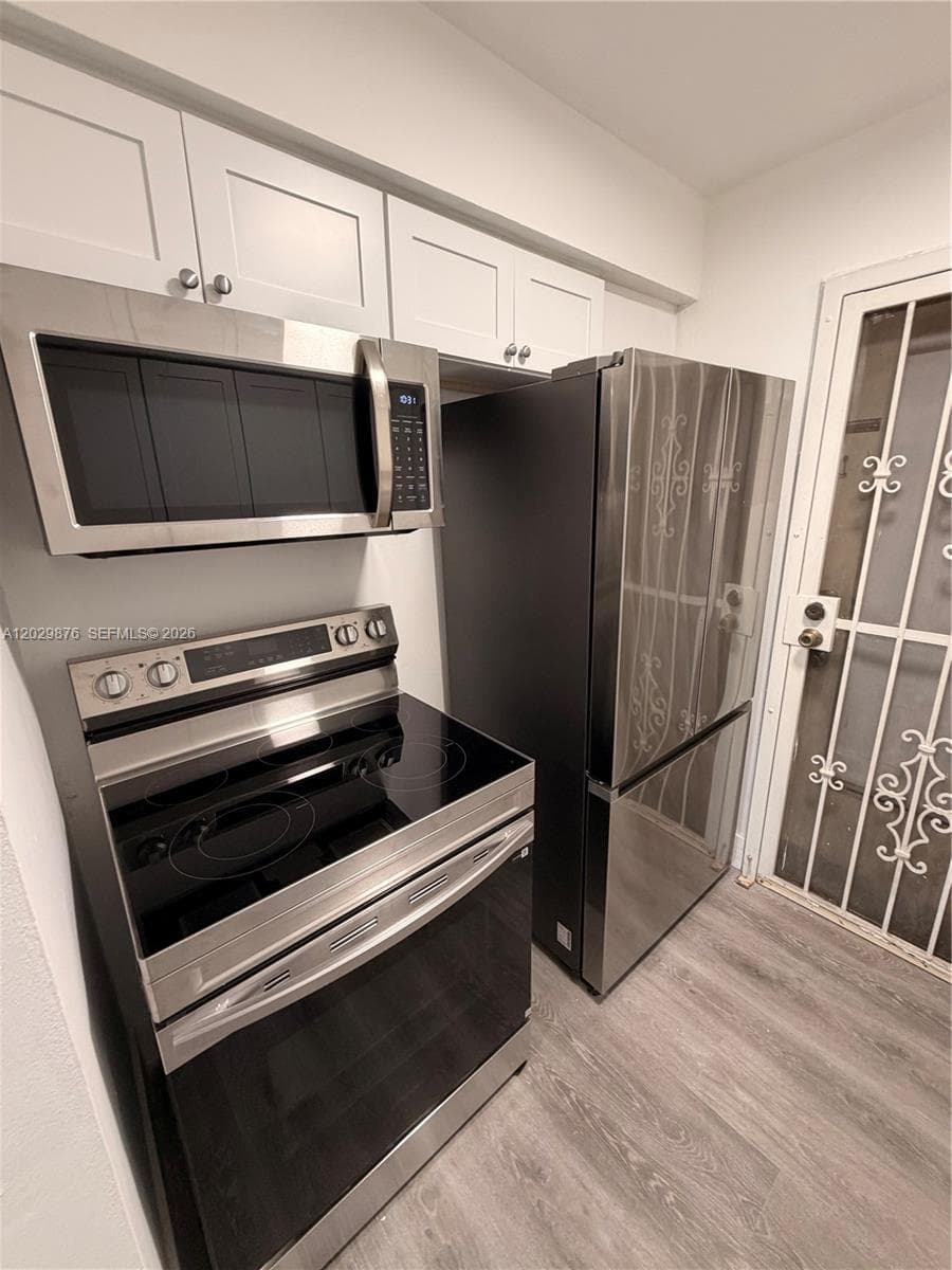 12195 W Dixie Hwy # 6E, North Miami, FL 33161 — zdjęcie 3