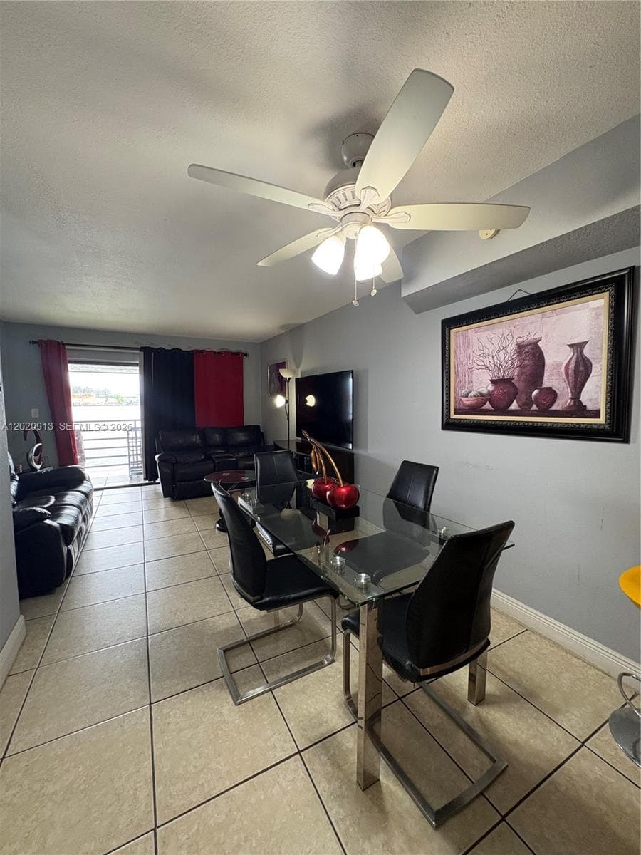 2778 W 60th St # 45, Hialeah, FL 33016 — zdjęcie 4