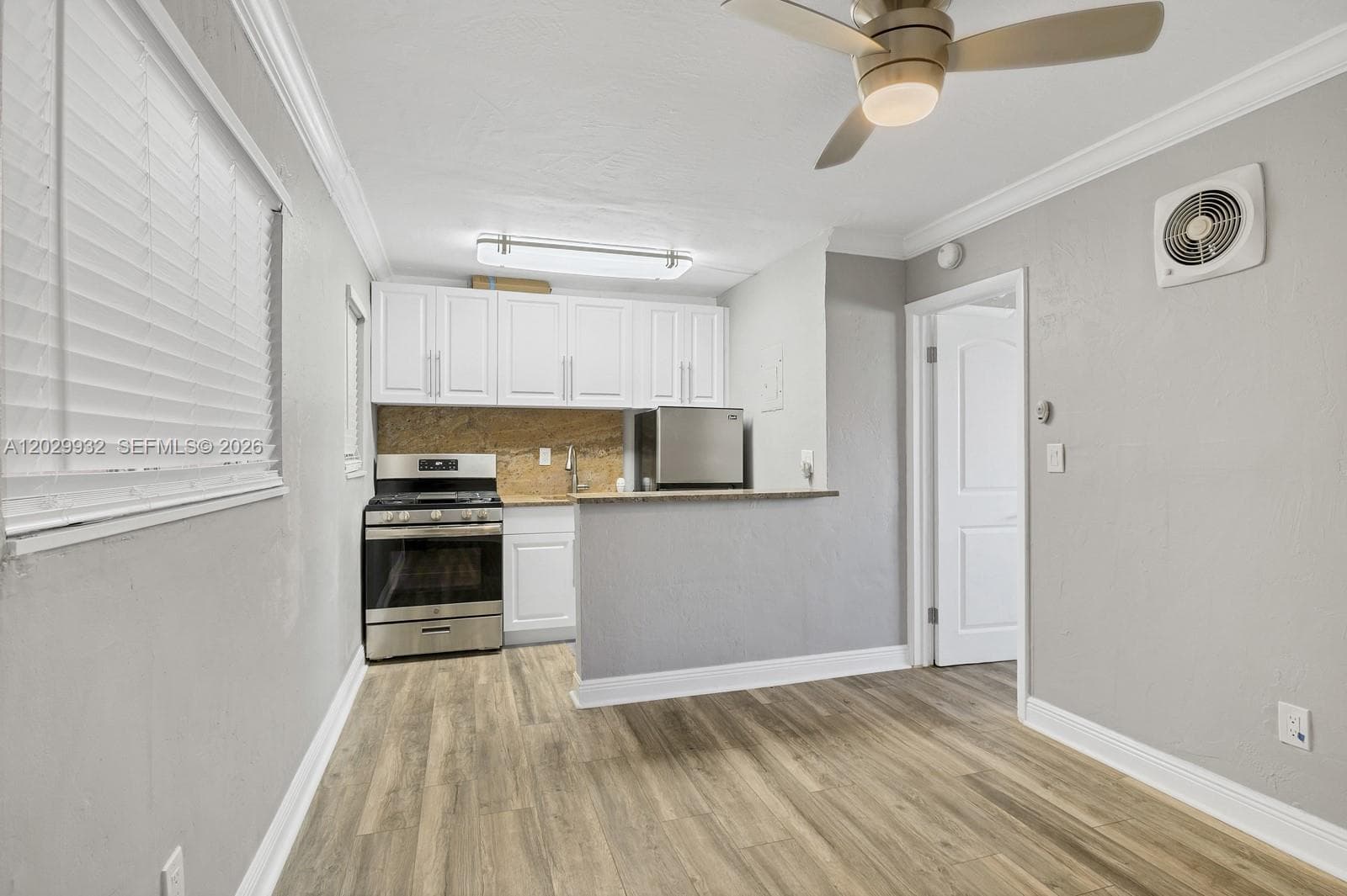 1014 Salzedo St # 211, Coral Gables, FL 33134 — zdjęcie 2