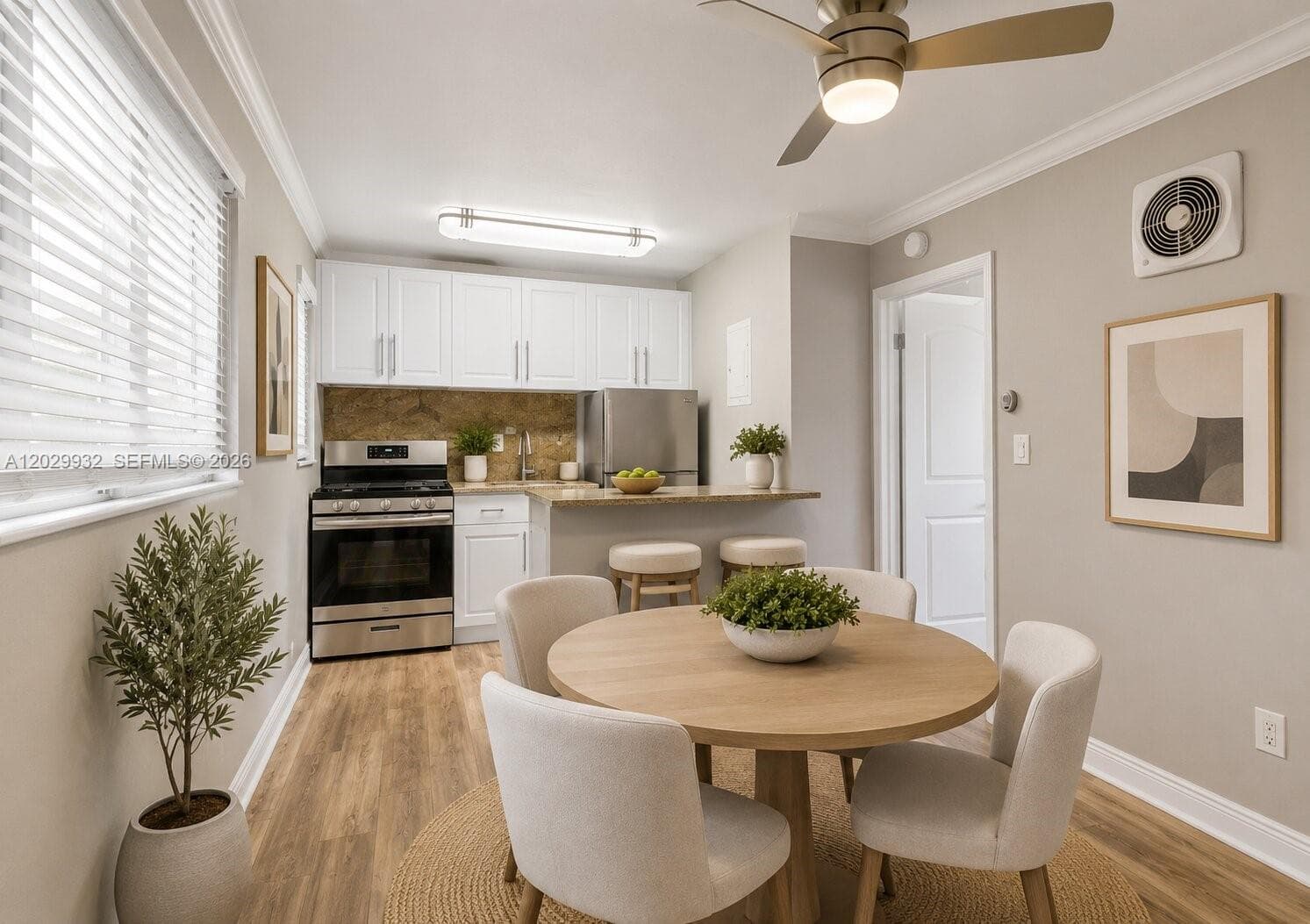 1014 Salzedo St # 211, Coral Gables, FL 33134 — zdjęcie 5