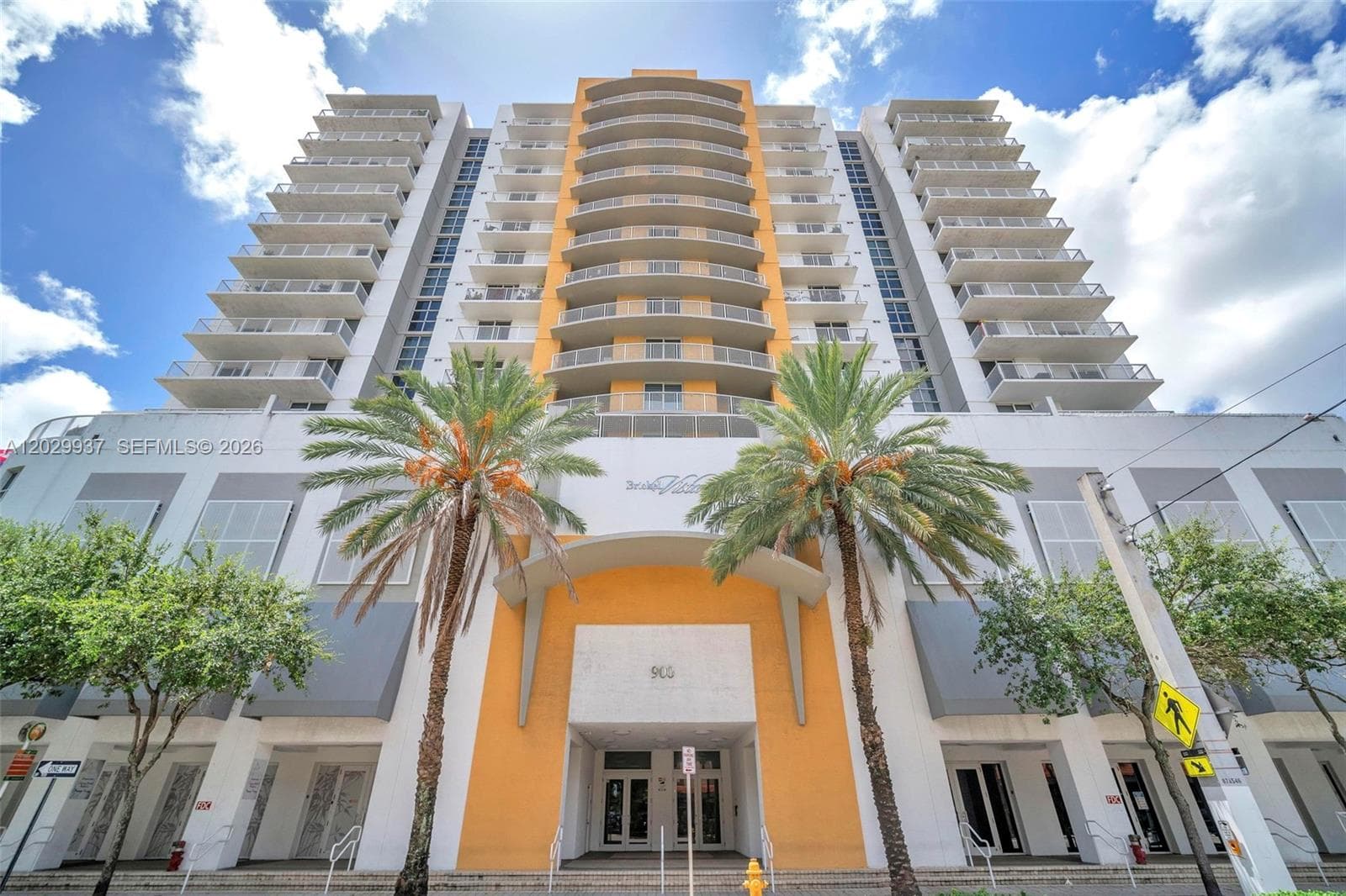 900 SW 8th St # 1103, Miami, FL 33130 — zdjęcie 3