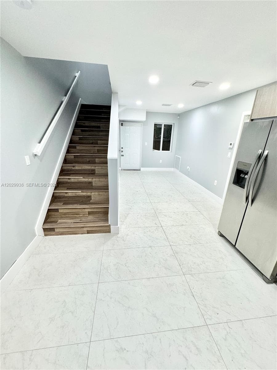 930 NW 2nd St, Fort Lauderdale, FL 33311 — zdjęcie 3