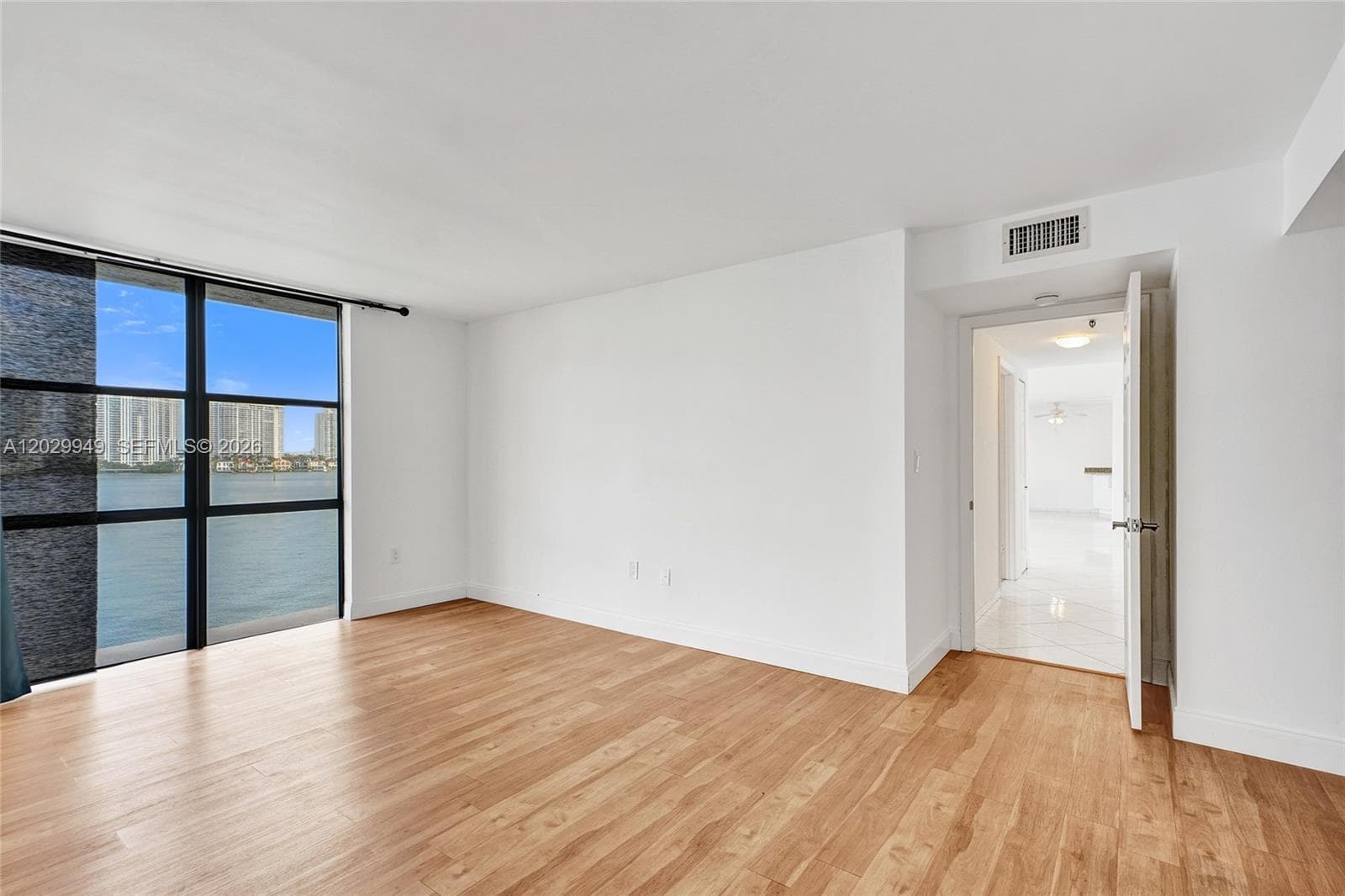 17500 N Bay Rd # S403, Sunny Isles Beach, FL 33160 — zdjęcie 5