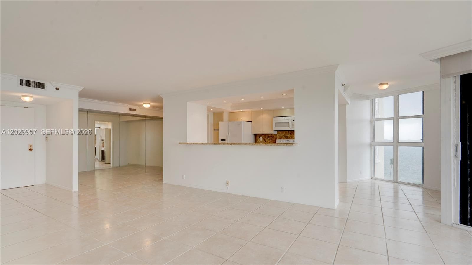 4000 Towerside Ter # 908, Miami, FL 33138 — zdjęcie 2