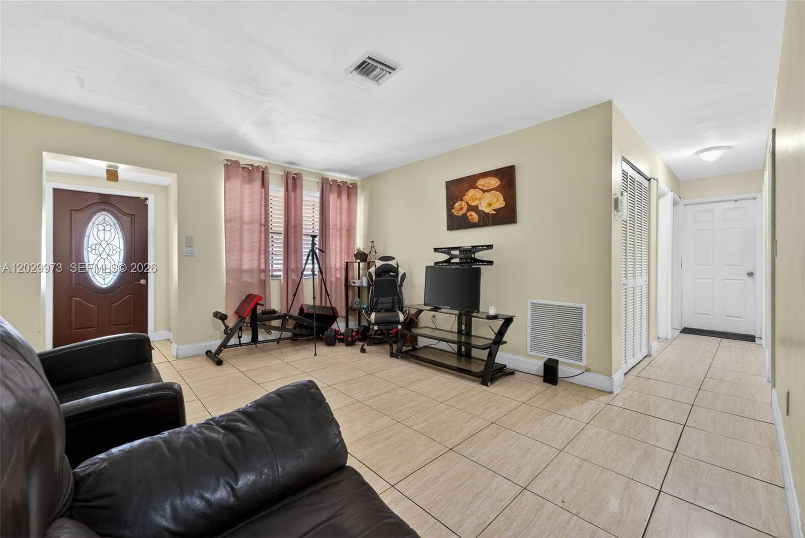 18930 NW 44th Ct # A, Miami Gardens, FL 33055 — zdjęcie 4