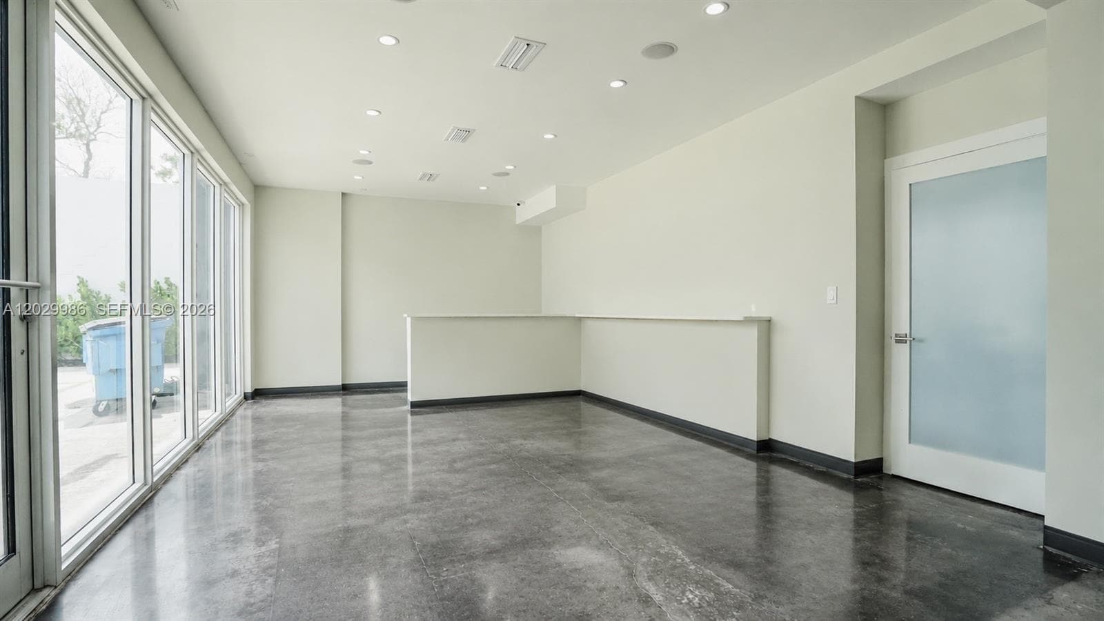 530 NW 54th St, Miami, FL 33127 — zdjęcie 3