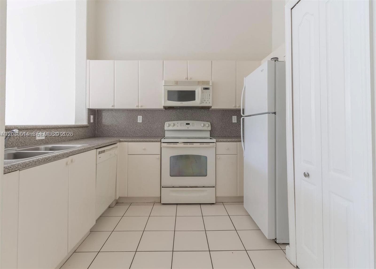 2755 SE 16th Ave # 202, Homestead, FL 33035 — zdjęcie 4