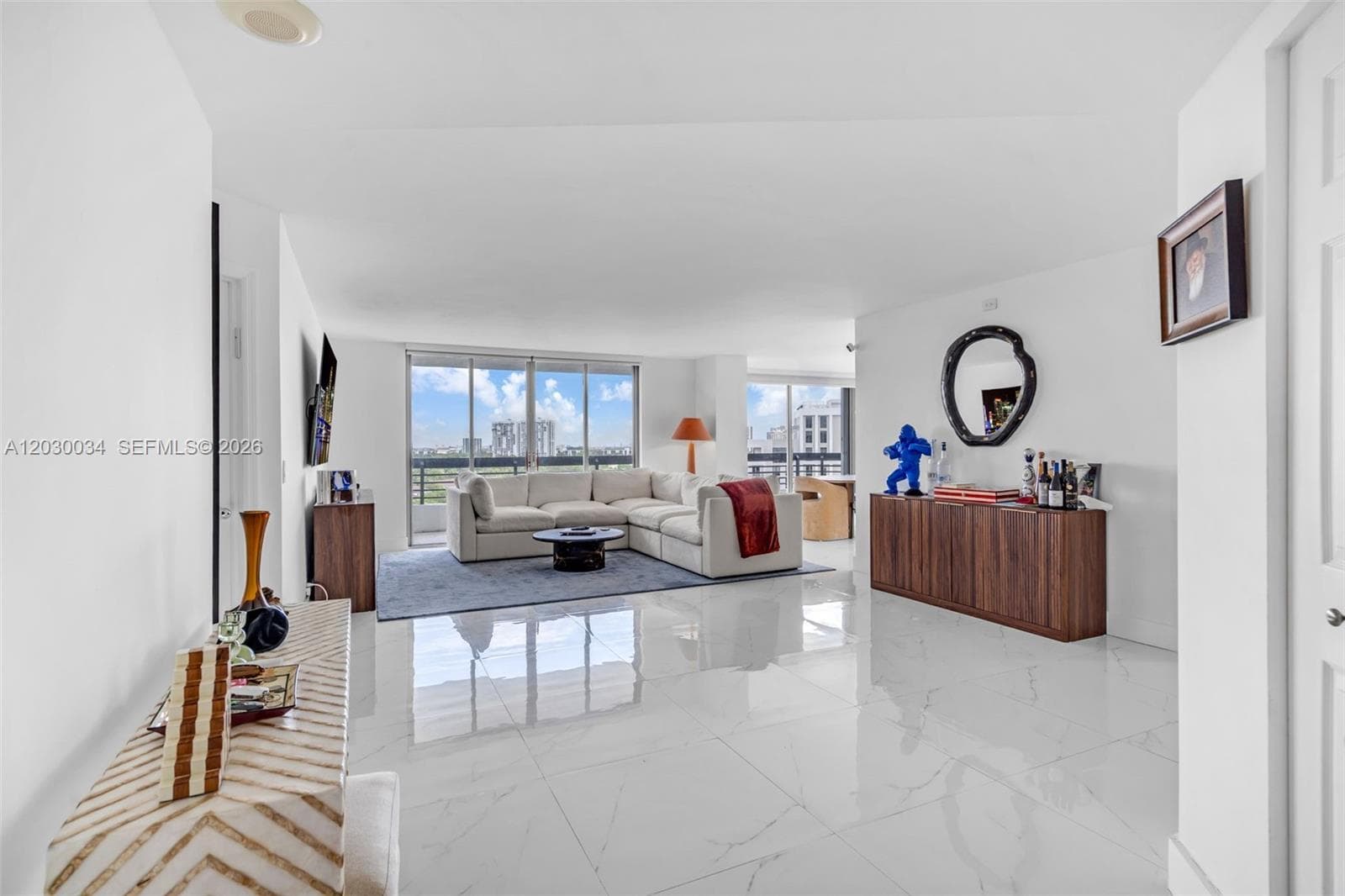 3500 Mystic Pointe Dr # 1205, Aventura, FL 33180 — zdjęcie 2