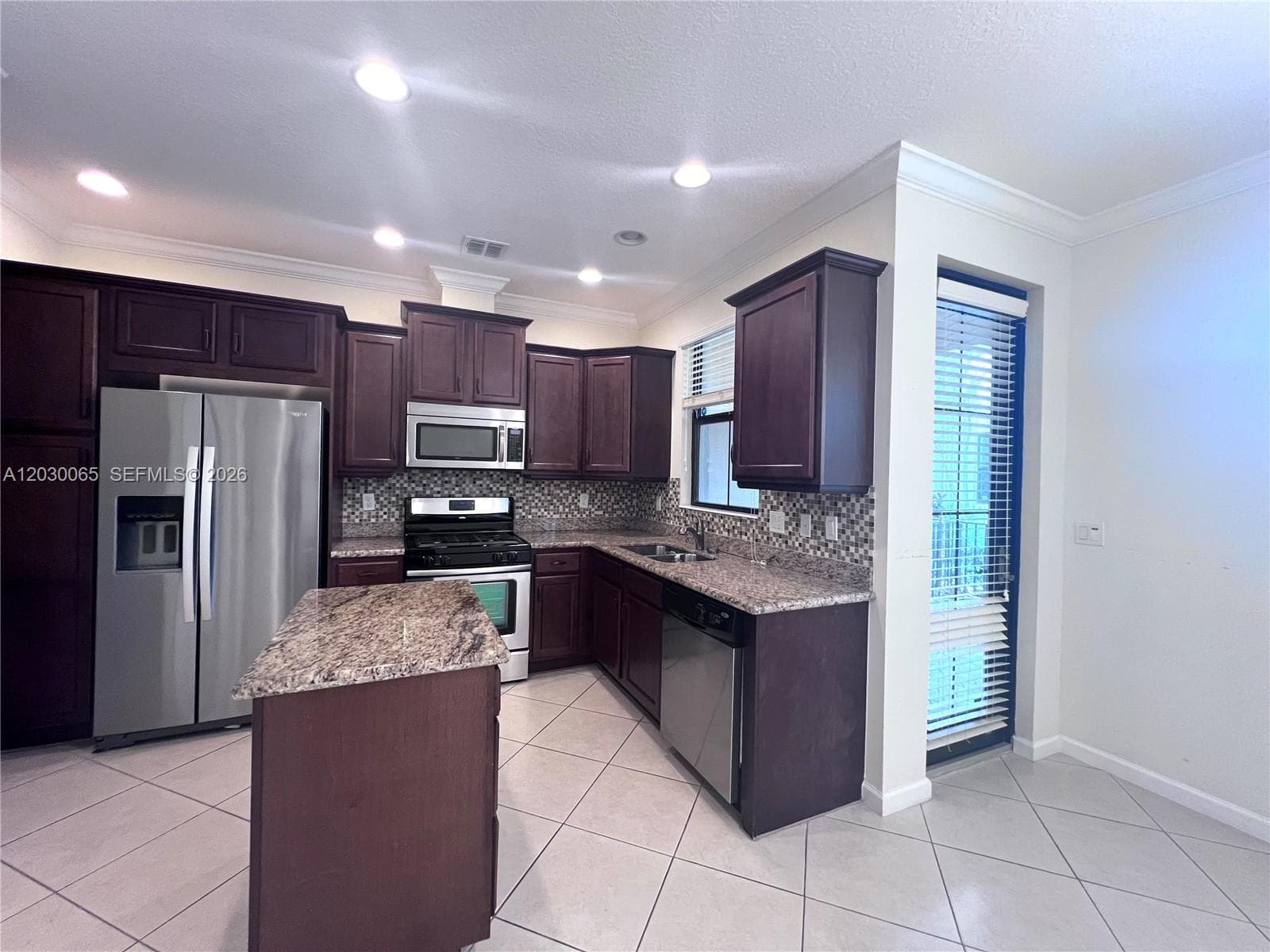 3381 NW 125th Ave, Sunrise, FL 33323 — zdjęcie 5