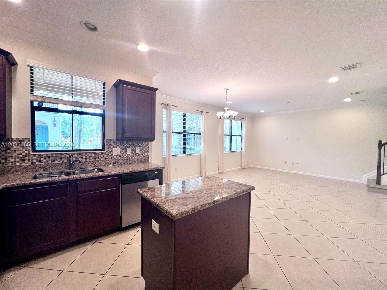 3381 NW 125th Ave, Sunrise, FL 33323 — zdjęcie 4
