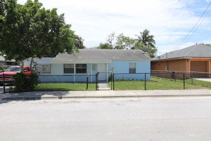 1417 W 32nd Street, Riviera Beach, FL 33404 — zdjęcie 2