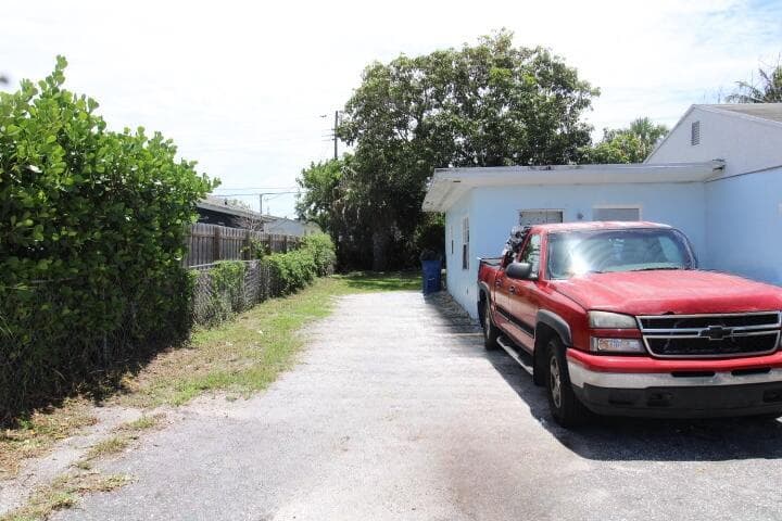 1417 W 32nd Street, Riviera Beach, FL 33404 — zdjęcie 3