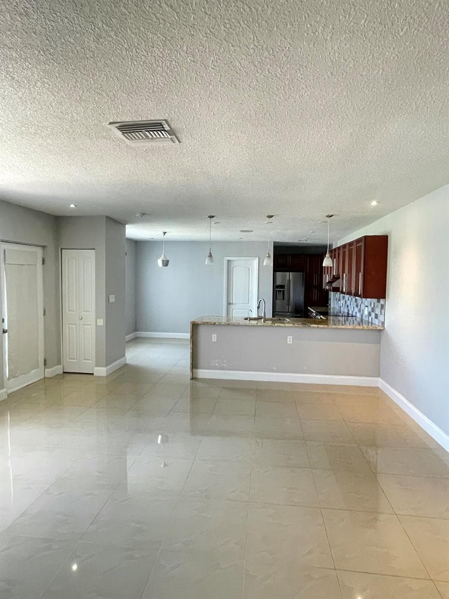255 Foresteria Drive, Lake Park, FL 33403 — zdjęcie 5