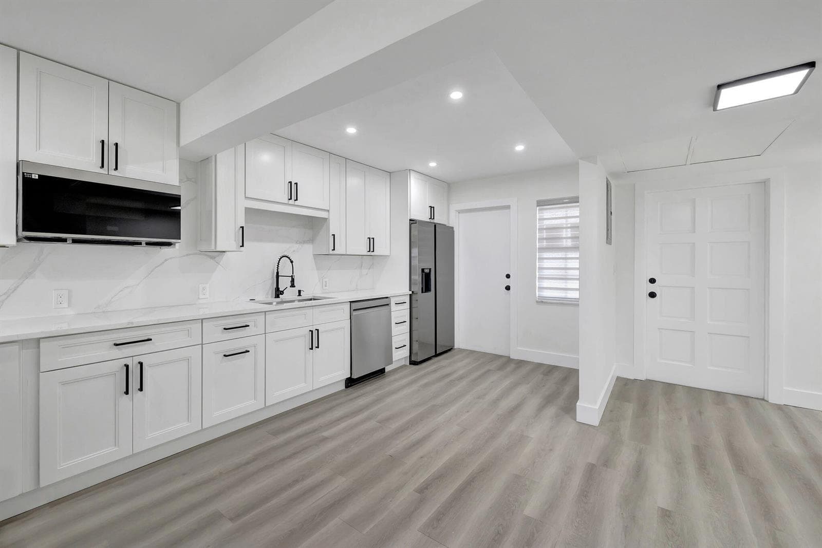 3050 N Palm Aire Drive # 704, Pompano Beach, FL 33069 — zdjęcie 3