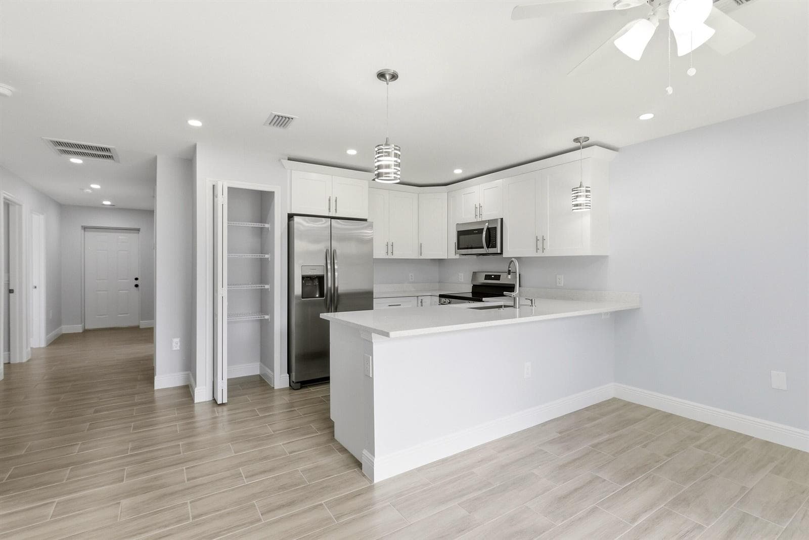 2955 Dunbar Street # Unit B, Fort Myers, FL 33916 — zdjęcie 3