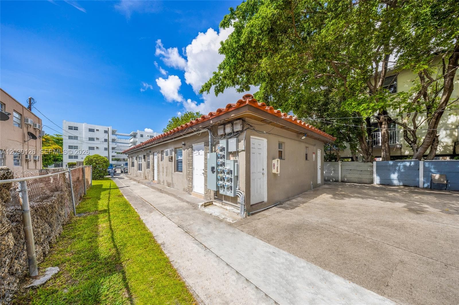 1035 NW 4th St, Miami, FL 33128 — zdjęcie 5