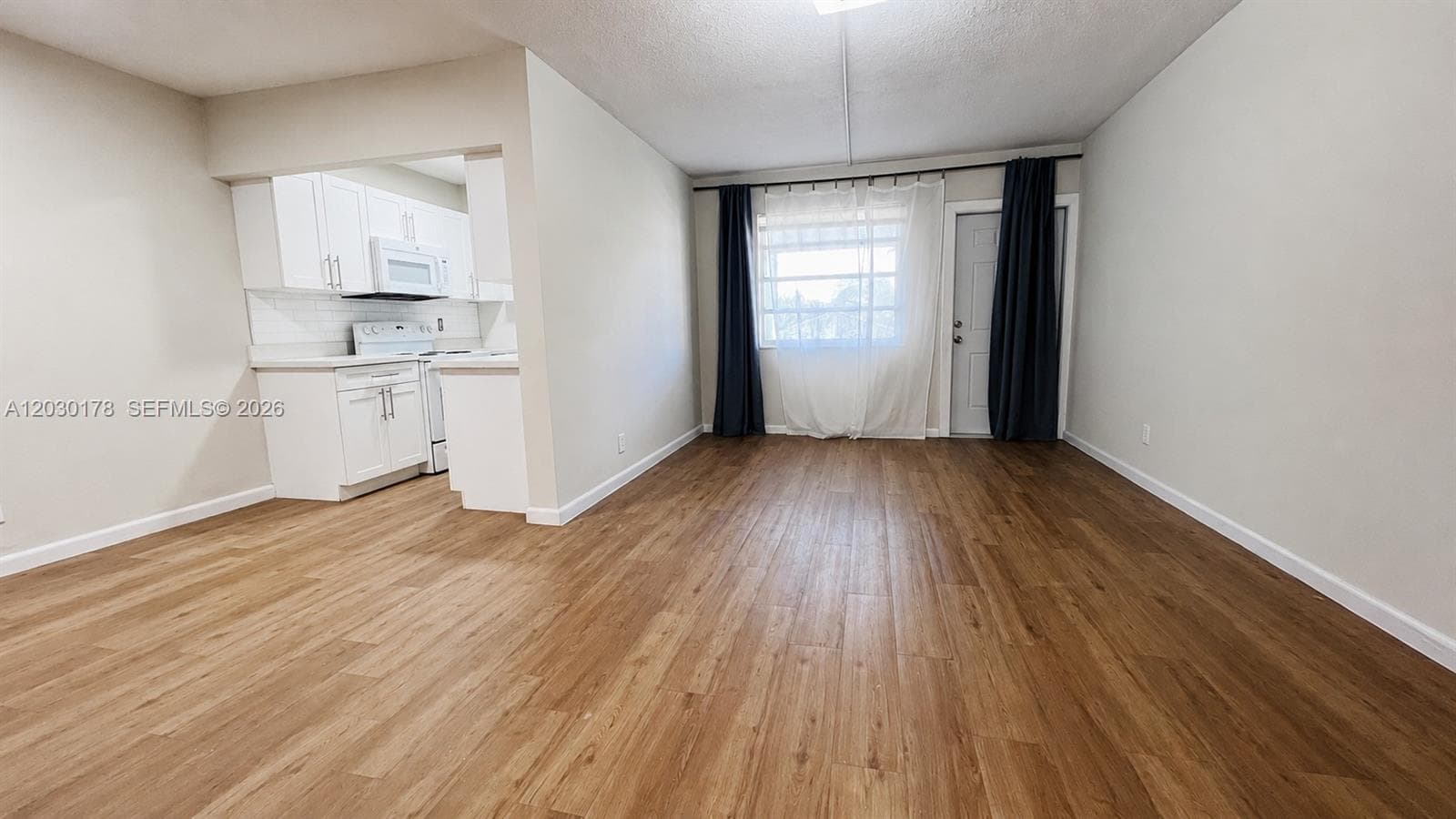 1100 NE 1st Ct # 213, Hallandale Beach, FL 33009 — zdjęcie 2