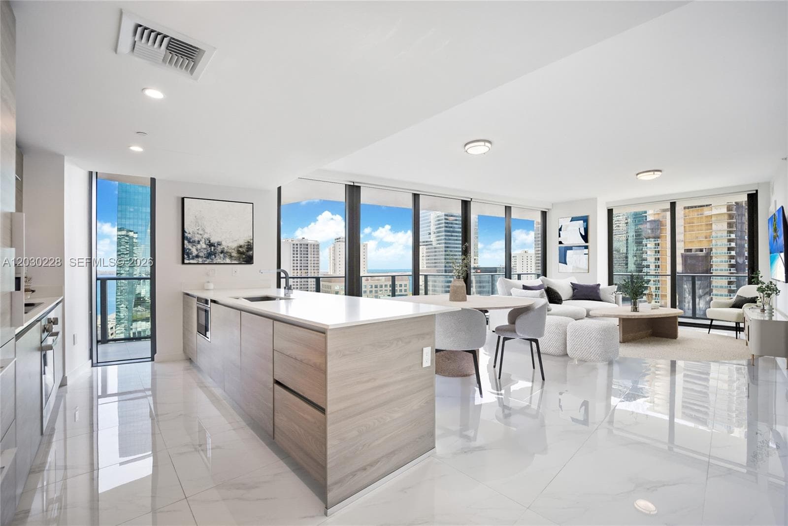 1300 S Miami Ave # 1705, Miami, FL 33130 — zdjęcie 3
