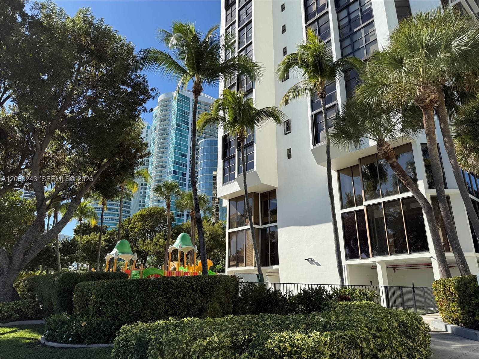 1925 Brickell Ave # 1403, Miami, FL 33129 — zdjęcie 5