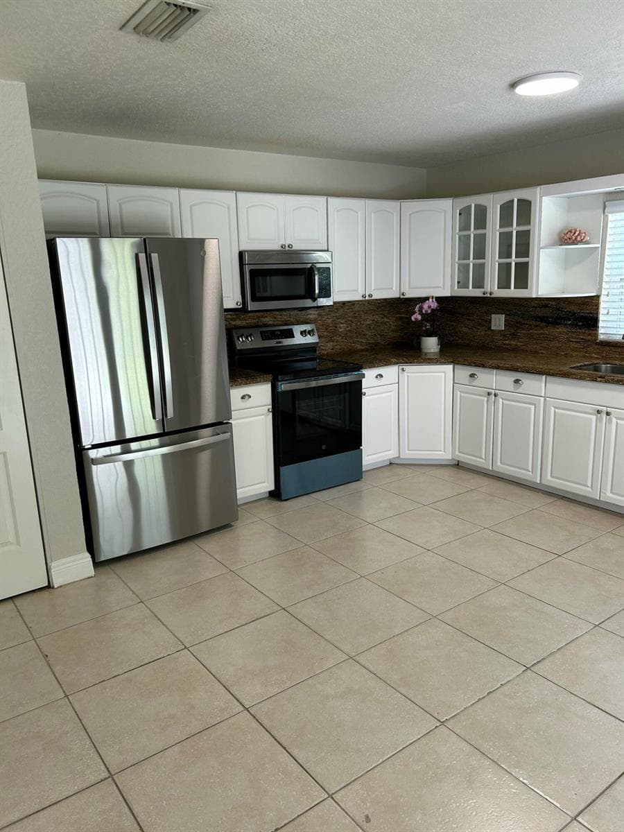 61 NW 47th Street, Oakland Park, FL 33309 — zdjęcie 5
