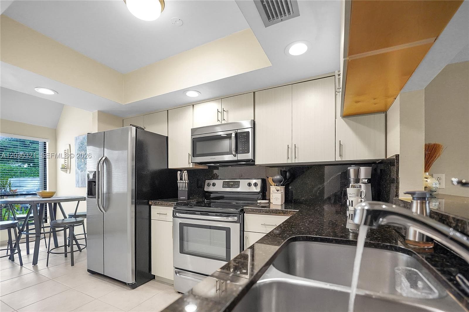 1400 NW 9th Ave # C-18, Boca Raton, FL 33486 — zdjęcie 5