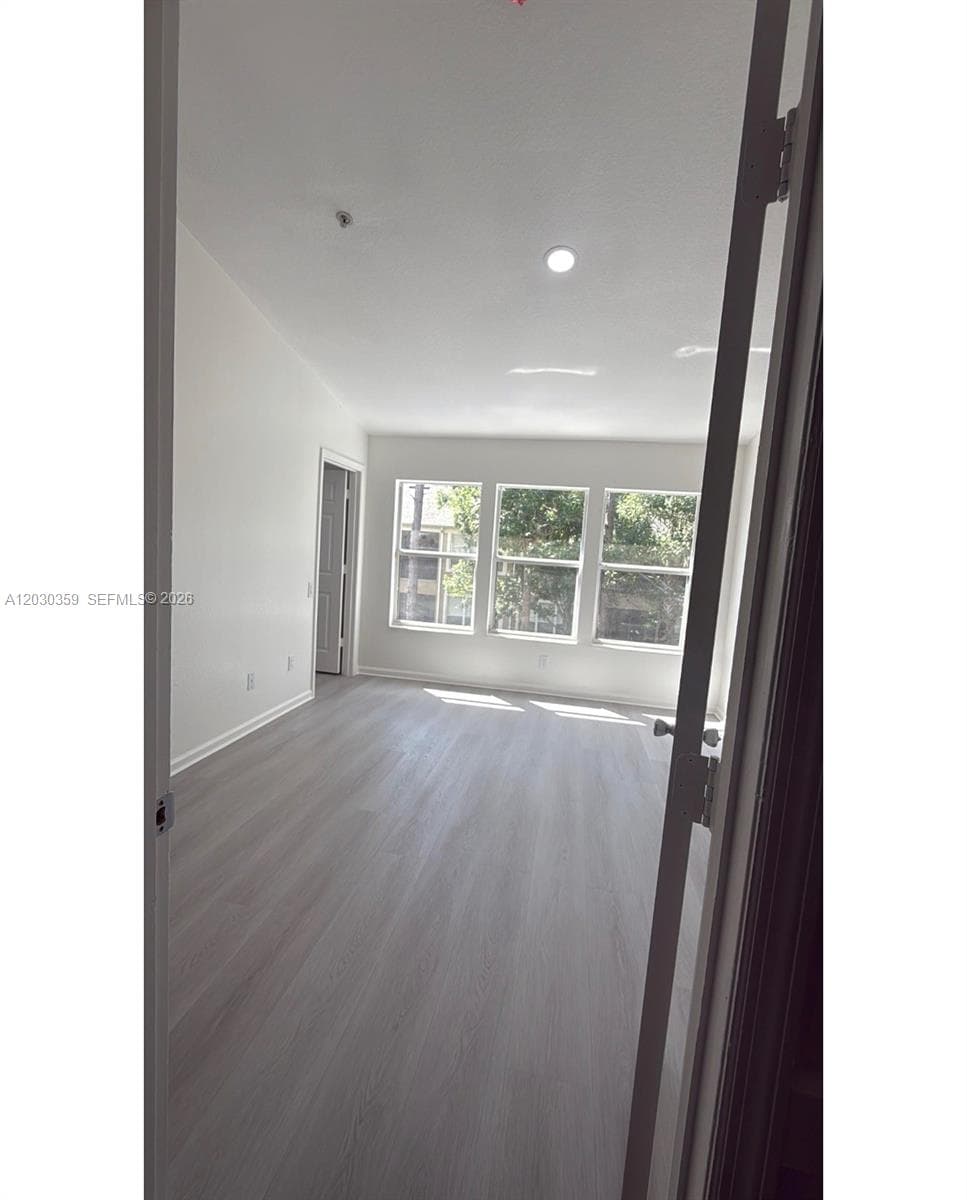 6388 Castelven # 104, Other City - In The State Of Florida, FL 32835 — zdjęcie 3