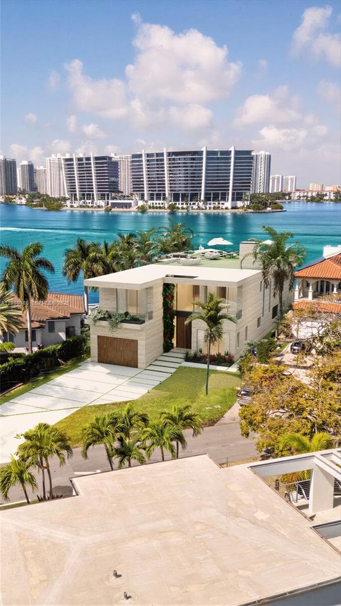 18800 N Bay Rd, Sunny Isles Beach, FL 33160 — zdjęcie 2