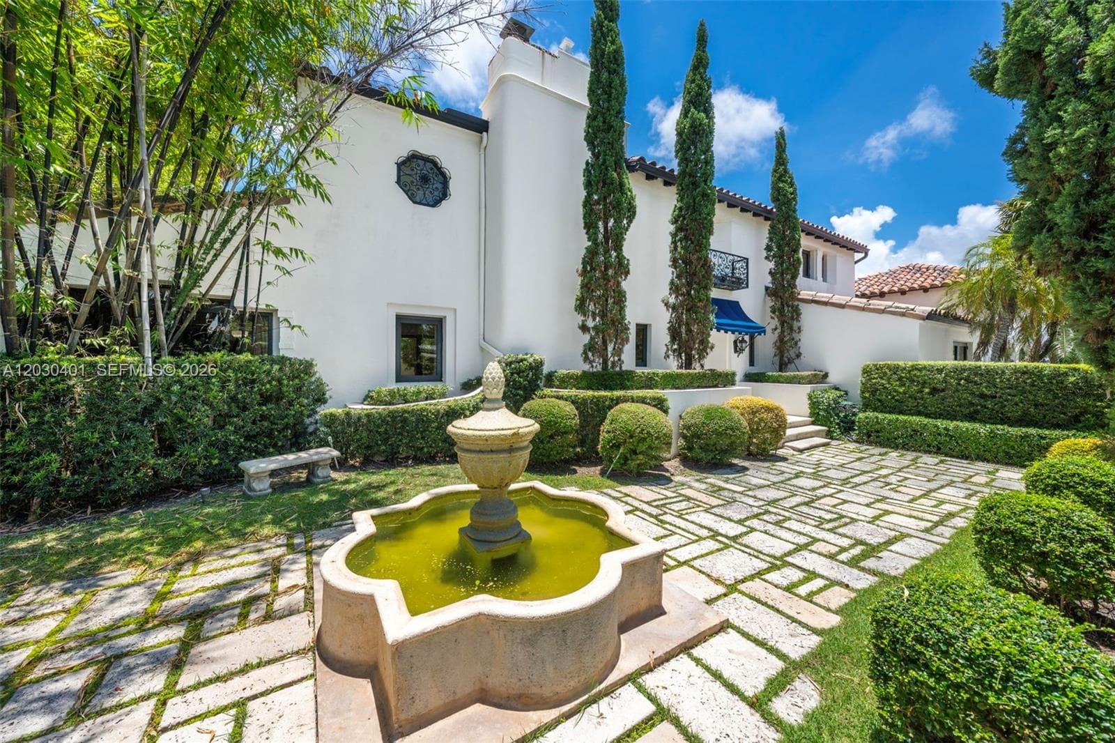 5860 Pine Tree Dr, Miami Beach, FL 33140 — zdjęcie 5