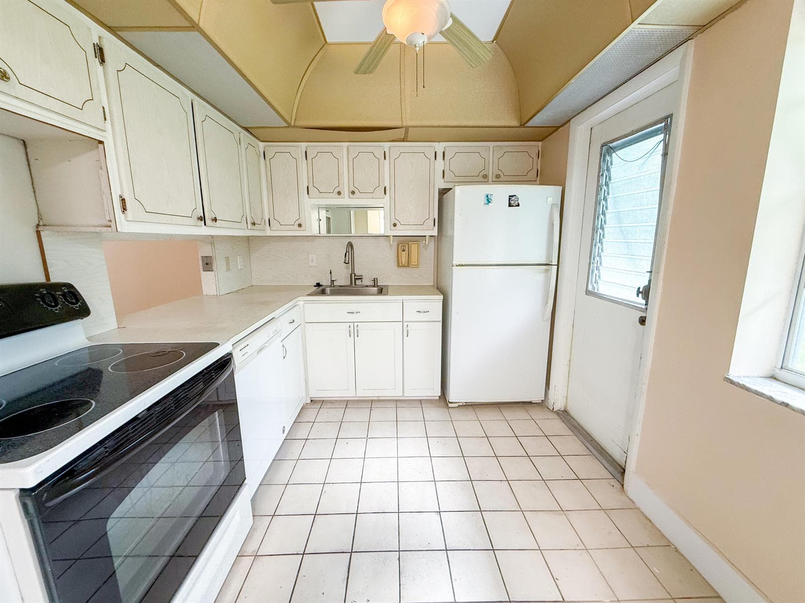 604 NE 2nd Street # 122, Dania Beach, FL 33004 — zdjęcie 3