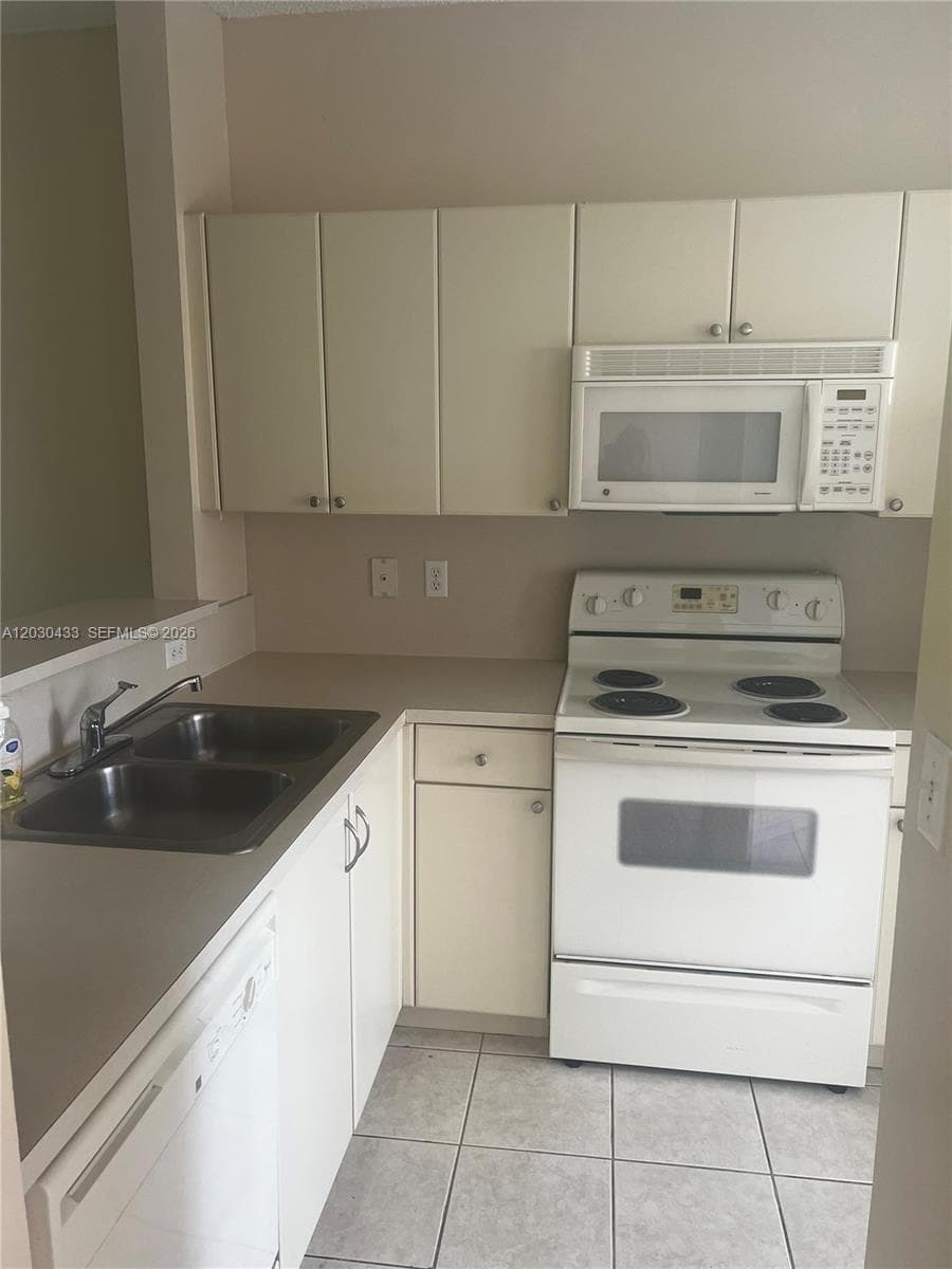 2322 SE 23rd Ave # 2322, Homestead, FL 33035 — zdjęcie 5